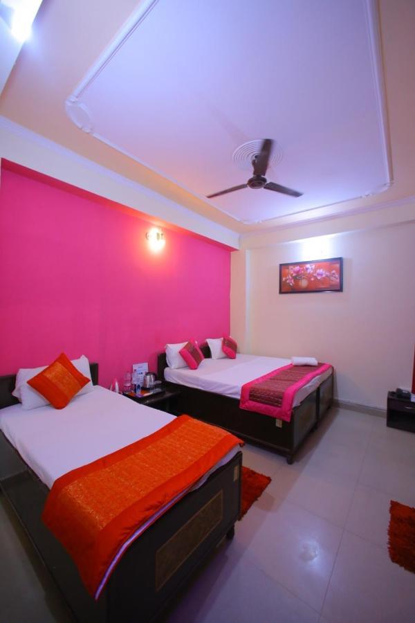 Hotel Qualia Suites At Delhi Airport New Delhi Exterior photo